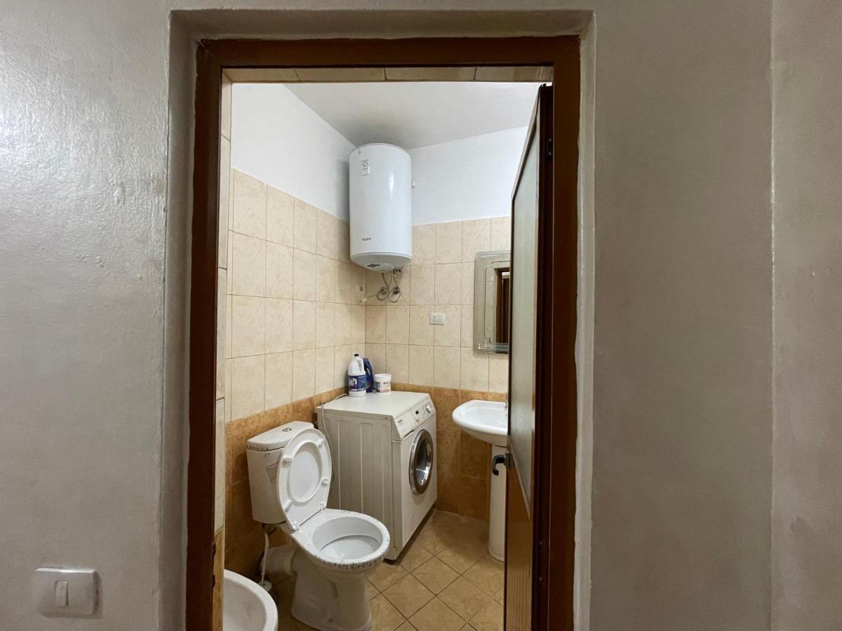 B&B - Private Rooms 2 Тирана Экстерьер фото